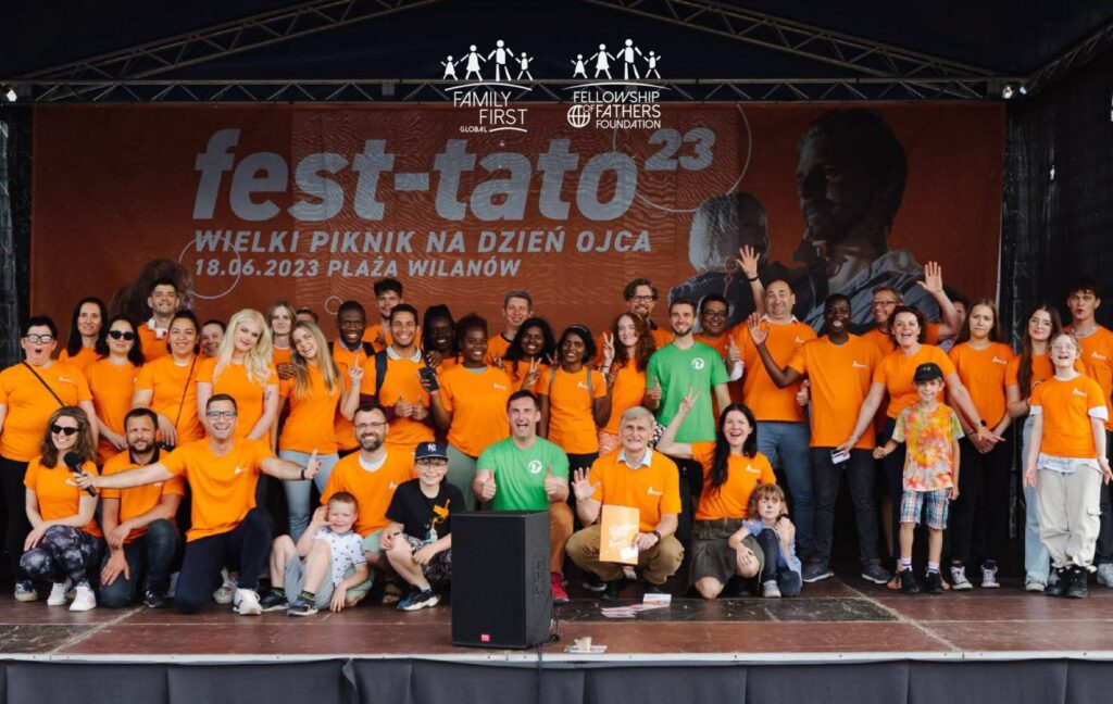 Hundreds of Polish and Ukrainian Families Enjoy Family Building Games, Rides, and Events